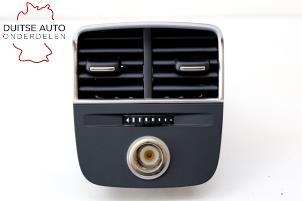 Used Rear air vent Audi A3 Sportback (8VA/8VF) 1.4 TFSI 16V e-tron Price € 48,40 Inclusive VAT offered by Duitse Auto Onderdelen