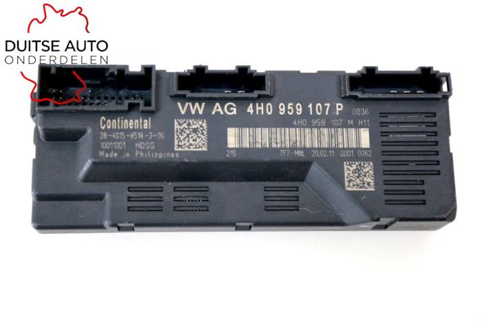Używane Modul silnika tylnej klapy Audi A8 (D4) 3.0 V6 24V TFSI Quattro Cena € 102,85 Z VAT oferowane przez Duitse Auto Onderdelen