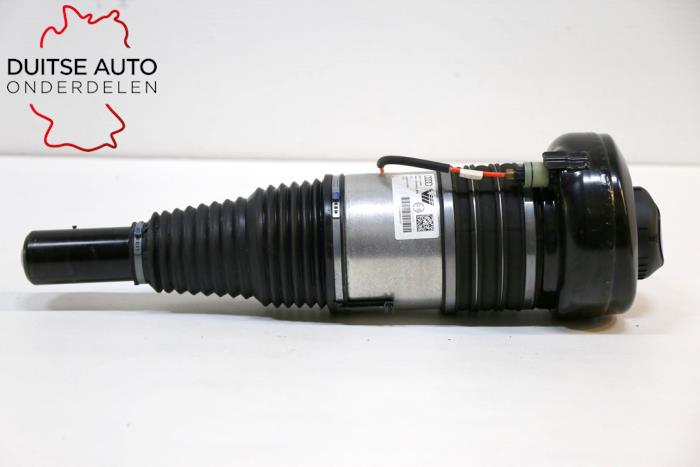 Front shock absorber, right from a Audi E-Tron (GEN) 55 2020