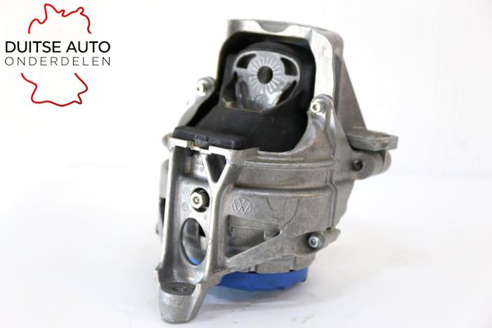 Used Engine mount Audi SQ7 (4MB/4MG) 4.0 TDI V8 32V Price € 423,50 Inclusive VAT offered by Duitse Auto Onderdelen