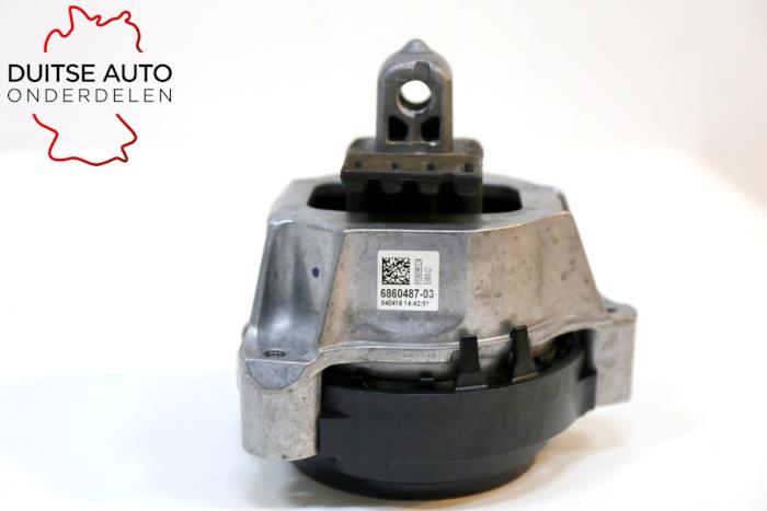 Used Engine mount BMW 5 serie Touring (G31) 530i 2.0 TwinPower Turbo 16V Price € 121,00 Inclusive VAT offered by Duitse Auto Onderdelen