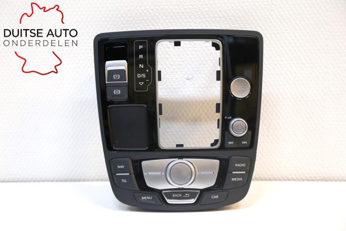 Usagé Panneau de commandes navigation Audi A6 (C7) 2.0 TDI 16V Prix € 302,50 Prix TTC proposé par Duitse Auto Onderdelen