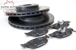 Used Brake disc + block front Audi A5 Sportback (F5A/F5F) 1.4 TFSI 16V Price on request offered by Duitse Auto Onderdelen