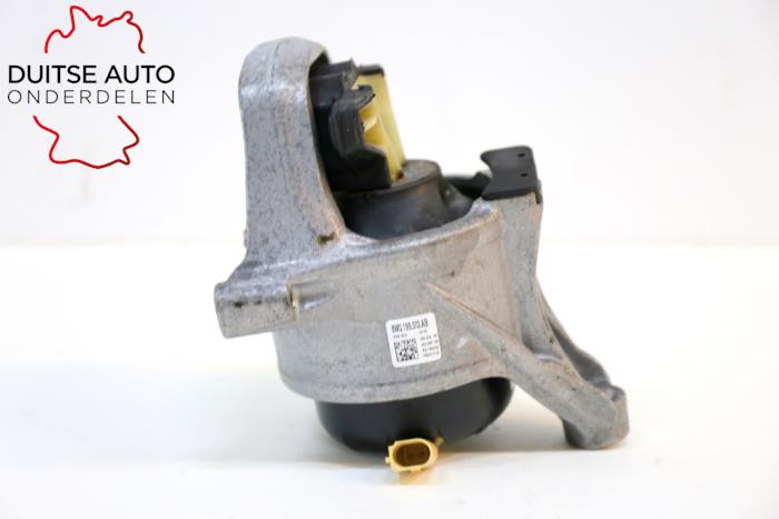 Used Engine mount Audi A4 Quattro (B9) 2.0 TFSI 16V Price € 85,00 Inclusive VAT offered by Duitse Auto Onderdelen