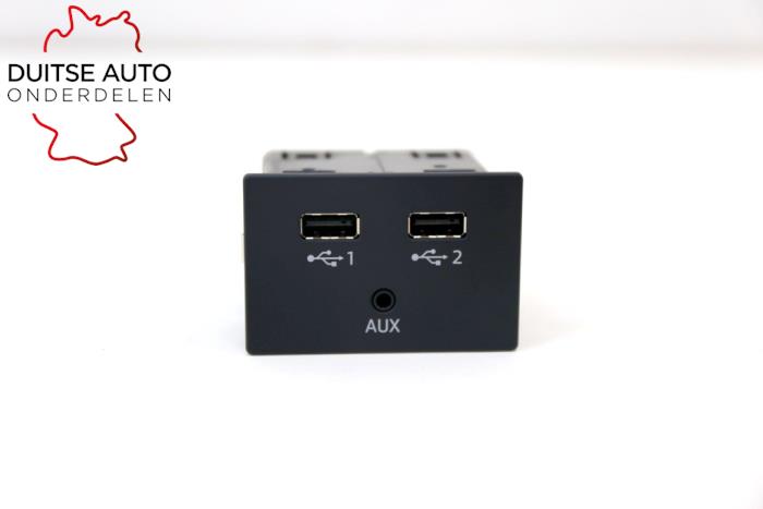 Audi Sport アクセサリー (USBメモリー機能付属) アウディ公式Audi