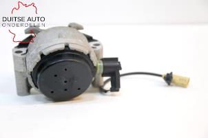 Support moteur d'un Audi A6 (C7) 2.0 TDI 16V 2017