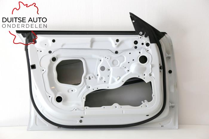 Door 4-door, front left from a Audi RS7 Sportback (4GA/4GF) 4.0 V8 TFSI Performance 32V 2017