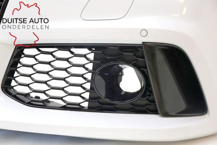Front bumper from a Audi RS7 Sportback (4GA/4GF) 4.0 V8 TFSI Performance 32V 2017