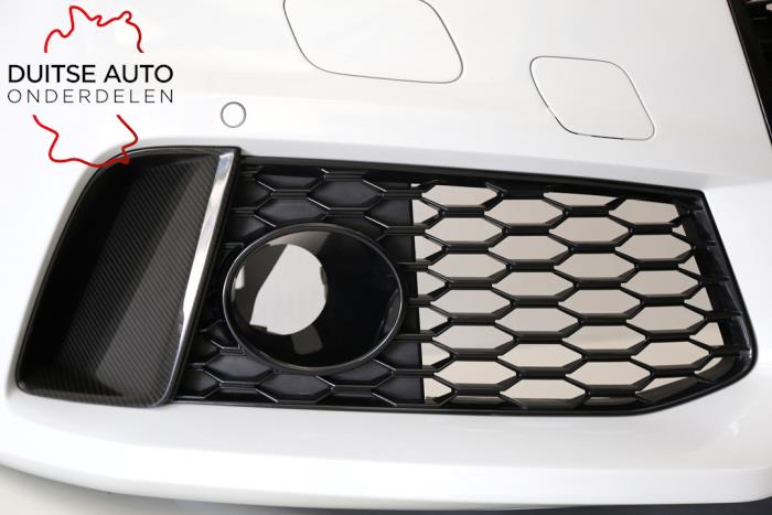 Front bumper from a Audi RS7 Sportback (4GA/4GF) 4.0 V8 TFSI Performance 32V 2017