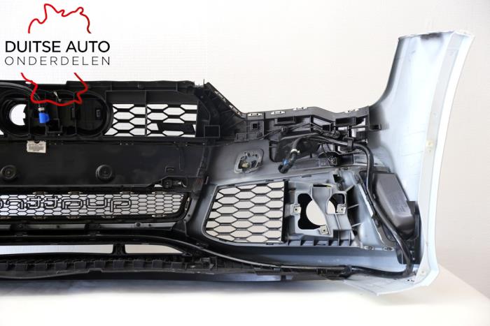 Front bumper from a Audi RS7 Sportback (4GA/4GF) 4.0 V8 TFSI Performance 32V 2017
