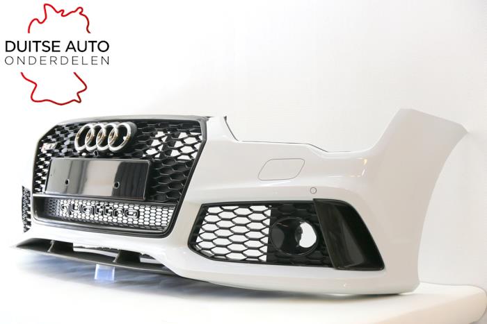 Front bumper from a Audi RS7 Sportback (4GA/4GF) 4.0 V8 TFSI Performance 32V 2017