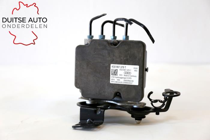 ABS pump from a Audi RS7 Sportback (4GA/4GF) 4.0 V8 TFSI Performance 32V 2017