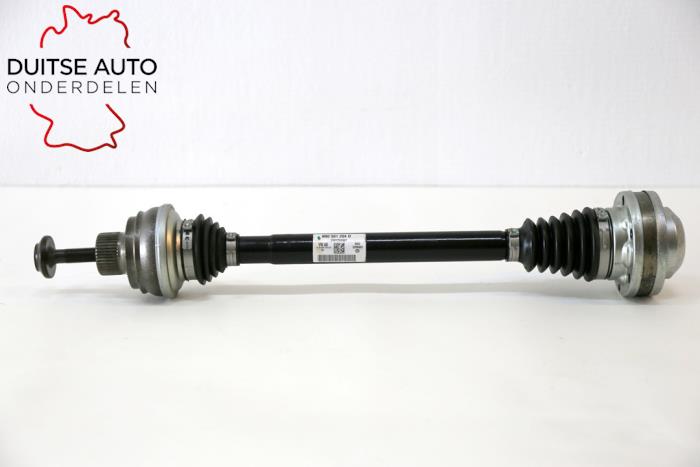 Drive shaft, rear right from a Audi RS7 Sportback (4GA/4GF) 4.0 V8 TFSI Performance 32V 2017
