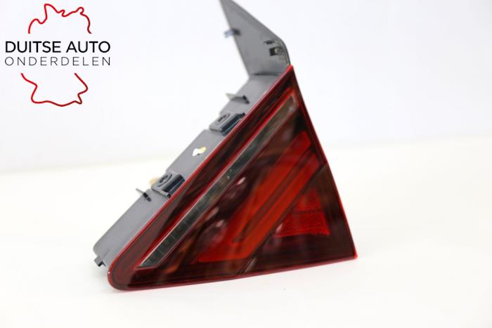 Taillight, right from a Audi RS7 Sportback (4GA/4GF) 4.0 V8 TFSI Performance 32V 2017