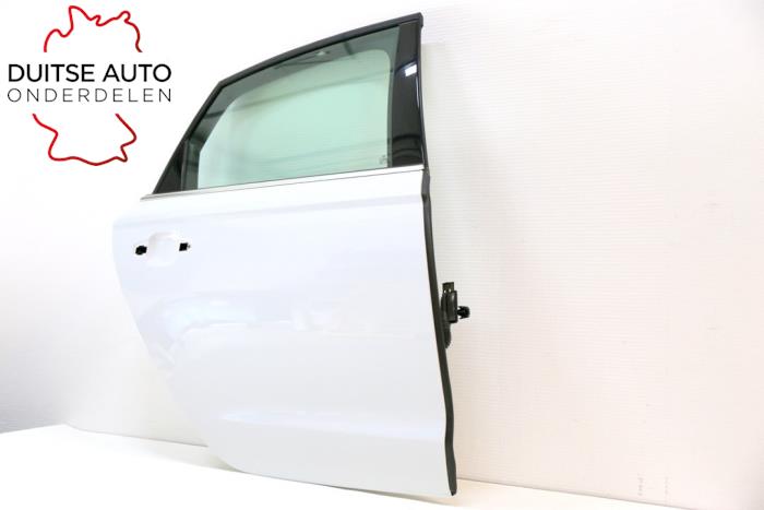 Bakdörr, 4-dörrars, höger från en Audi A6 (C7) 3.0 V6 24V TFSI Quattro 2016