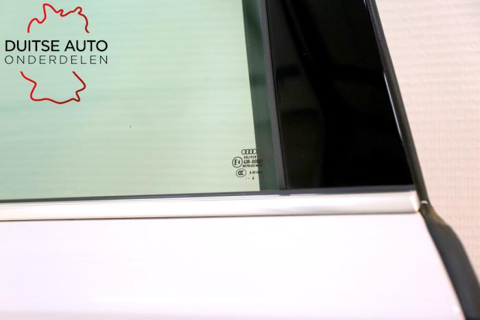 Bakdörr, 4-dörrars, höger från en Audi A6 (C7) 3.0 V6 24V TFSI Quattro 2016