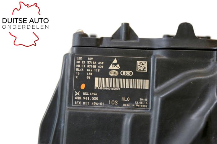 Phare gauche d'un Audi A8 (D4) 3.0 TDI V6 24V Quattro 2016