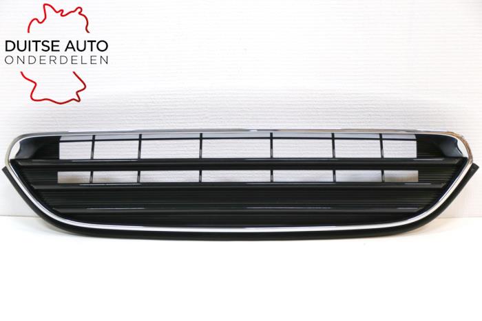 Begagnade Grill Mini Countryman (F60) 1.5 12V Cooper ALL4 Pris € 217,80 Inklusive moms erbjuds av Duitse Auto Onderdelen
