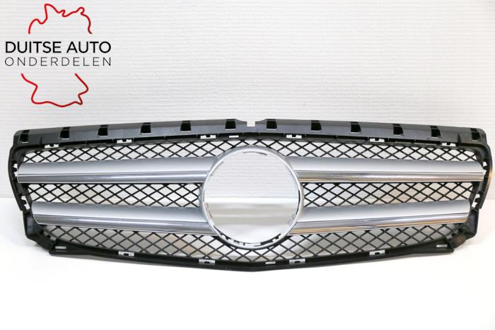 Używane Grill Mercedes A (W176) 2.0 A-250 Turbo 16V 4-Matic Cena € 200,00 Z VAT oferowane przez Duitse Auto Onderdelen