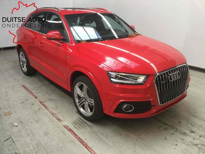 Sporthjulsuppsättning + däck från en Audi Q3 (8UB/8UG) 2.0 16V TFSI 211 Quattro 2015