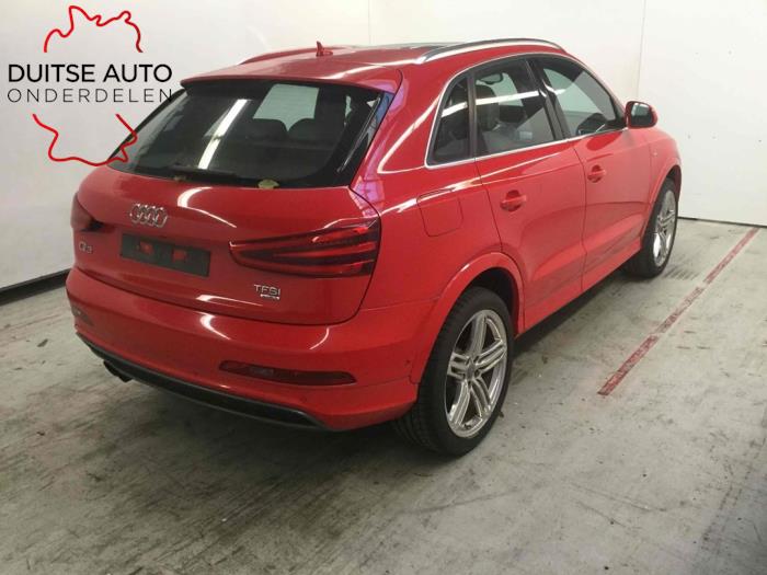 Sporthjulsuppsättning + däck från en Audi Q3 (8UB/8UG) 2.0 16V TFSI 211 Quattro 2015