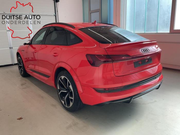 Pompe clim d'un Audi e-tron Sportback (GEA) S 2022