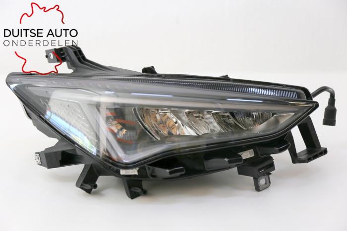 Używane Reflektor prawy Cupra Born VZ Cena € 574,75 Z VAT oferowane przez Duitse Auto Onderdelen