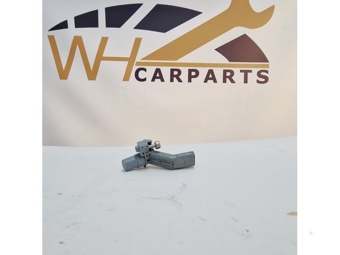 Begagnade Vevaxelsensor Volkswagen Golf VII (AUA) 1.2 TSI 16V Pris € 30,25 Inklusive moms erbjuds av WH Carparts