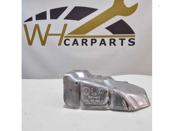 Begagnade Värmesköld Volkswagen Golf VII (AUA) 2.0 GTD 16V Pris € 6,05 Inklusive moms erbjuds av WH Carparts