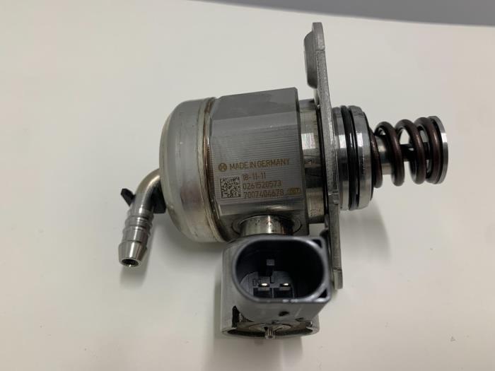 Bomba de alta presión de un Audi Q3 (8UB/8UG) 1.4 TFSI 16V 2018
