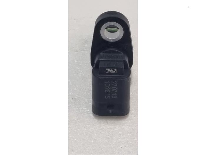 Klopfsensor van een Audi Q3 (8UB/8UG) 1.4 TFSI 16V 2014