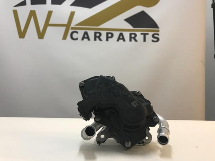 Neuf Valve RGE Volkswagen Golf VII (AUA) 2.0 GTD 16V Prix € 66,55 Prix TTC proposé par WH Carparts