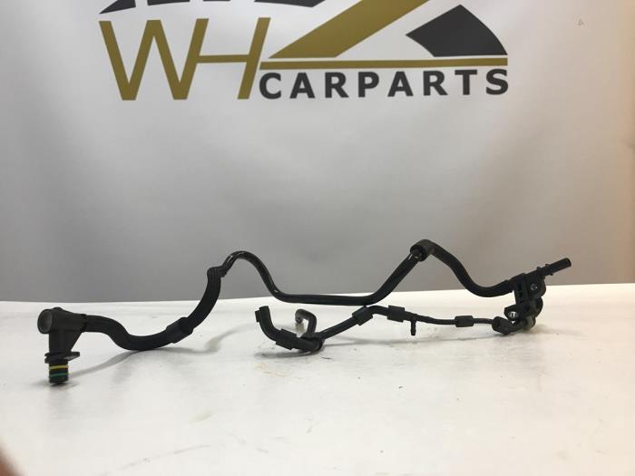 Neuf Conduit (divers) Volkswagen Golf VII (AUA) 2.0 GTD 16V Prix € 18,15 Prix TTC proposé par WH Carparts