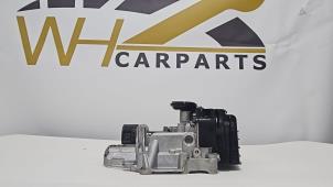 Used Balance shaft Ford Grand C-Max (DXA) 1.0 Ti-VCT EcoBoost 12V 125 Price € 242,00 Inclusive VAT offered by WH Carparts