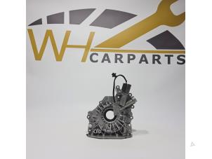 Used Oil pump Ford Transit Connect (PJ2) 1.5 EcoBlue Price € 151,25 Inclusive VAT offered by WH Carparts
