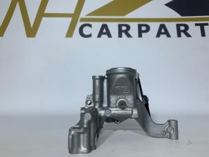 Used Oil pump Ford C-Max (DXA) 1.0 Ti-VCT EcoBoost 12V 125 Price € 72,60 Inclusive VAT offered by WH Carparts