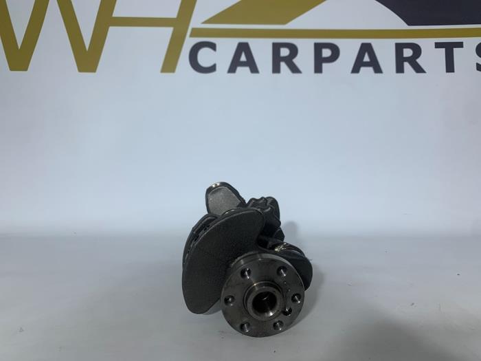 Crankshaft from a Ford Fiesta 7 1.1 Ti-VCT 12V 70 2019