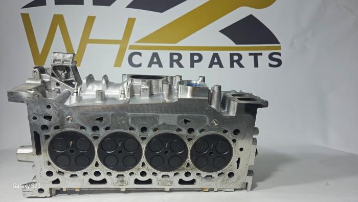 Cylinder head from a Ford Transit 2.0 TDCi 16V Eco Blue mHEV 130 2021
