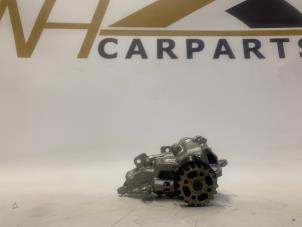 Used Oil pump Ford Transit 2.0 TDCi 16V Eco Blue 130 Price € 78,65 Inclusive VAT offered by WH Carparts
