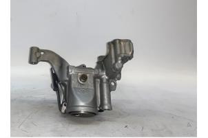 Ölpumpe van een Ford C-Max (DXA) 1.0 Ti-VCT EcoBoost 12V 125 2019