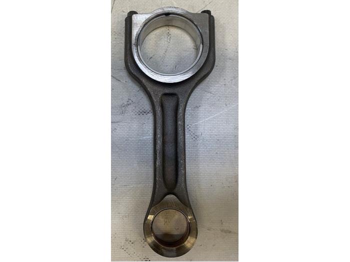Pleuelstange van een Ford Fiesta 7 1.5 TDCi 85 2020