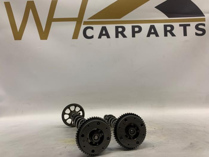 Usagé Arbre à cames Ford Focus 4 1.0 Ti-VCT EcoBoost 12V 125 Prix € 181,50 Prix TTC proposé par WH Carparts