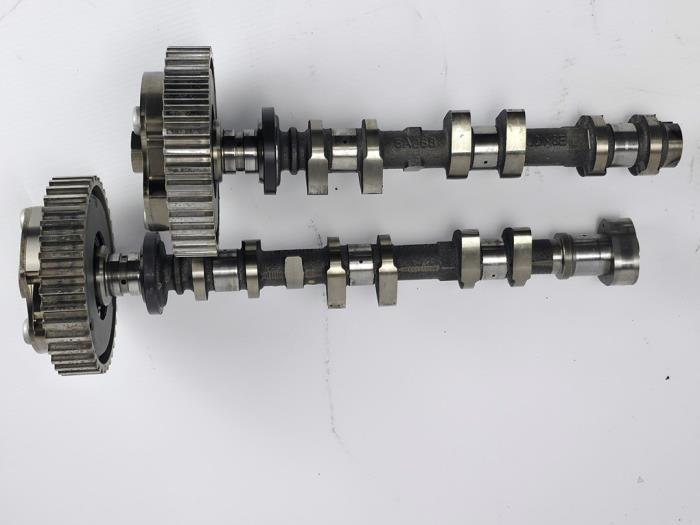 Usagé Arbre à cames Ford Grand C-Max (DXA) 1.0 Ti-VCT EcoBoost 12V 125 Prix € 181,50 Prix TTC proposé par WH Carparts