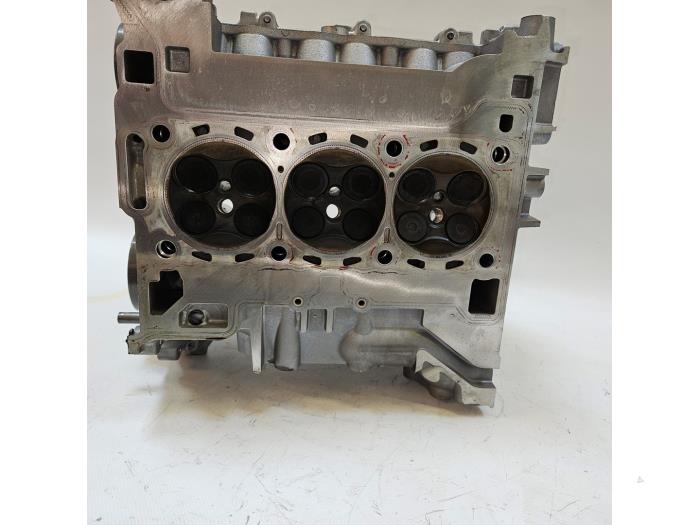 Begagnade Topplock Ford Focus 4 1.0 Ti-VCT EcoBoost 12V 125 Pris € 726,00 Inklusive moms erbjuds av WH Carparts