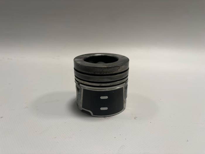Used Piston Ford Fiesta 7 1.5 TDCi 85 Price € 42,35 Inclusive VAT offered by WH Carparts