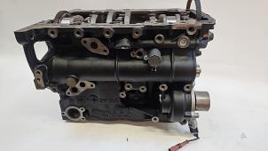 Nuevos Bloque inferior motor Volkswagen Golf VII (AUA) 2.0 GTD 16V Precio € 907,50 IVA incluido ofrecido por WH Carparts