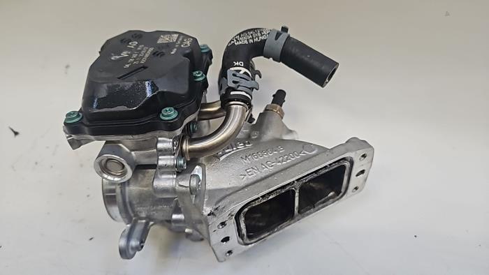 Neuf Valve RGE Volkswagen Golf VII (AUA) 2.0 GTD 16V Prix € 66,55 Prix TTC proposé par WH Carparts
