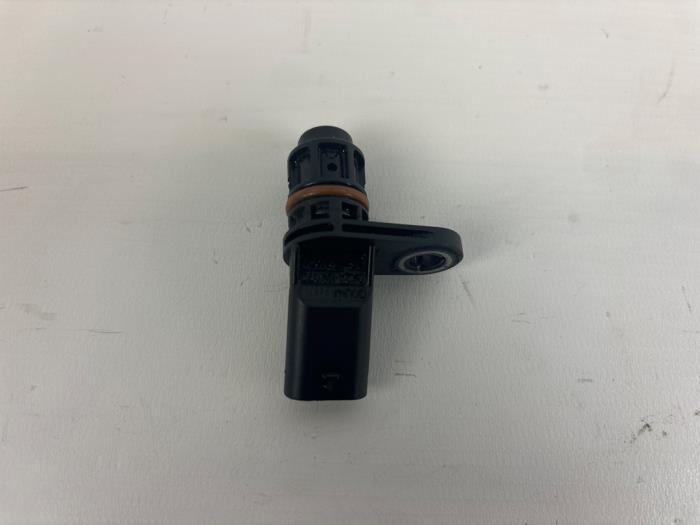 Begagnade Vevaxelsensor Ford Transit 2.0 TDCi 16V Eco Blue 130 Pris € 12,09 Inklusive moms erbjuds av WH Carparts