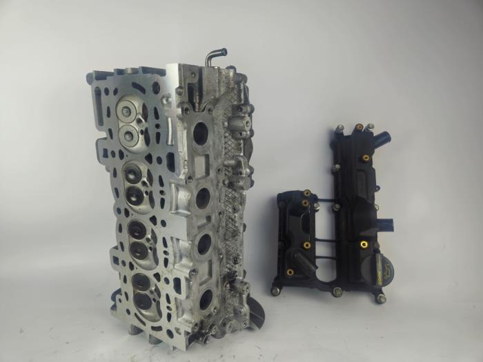 Révisé Culasse Ford Focus 3 Wagon 1.6 SCTi 16V Prix € 726,00 Prix TTC proposé par WH Carparts