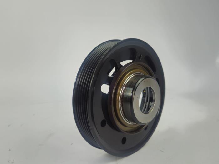 Gebrauchte Kurbelwelle Riemenscheibe Ford Focus 3 Wagon 1.0 Ti-VCT EcoBoost 12V 125 Preis € 36,30 Mit Mehrwertsteuer angeboten von WH Carparts